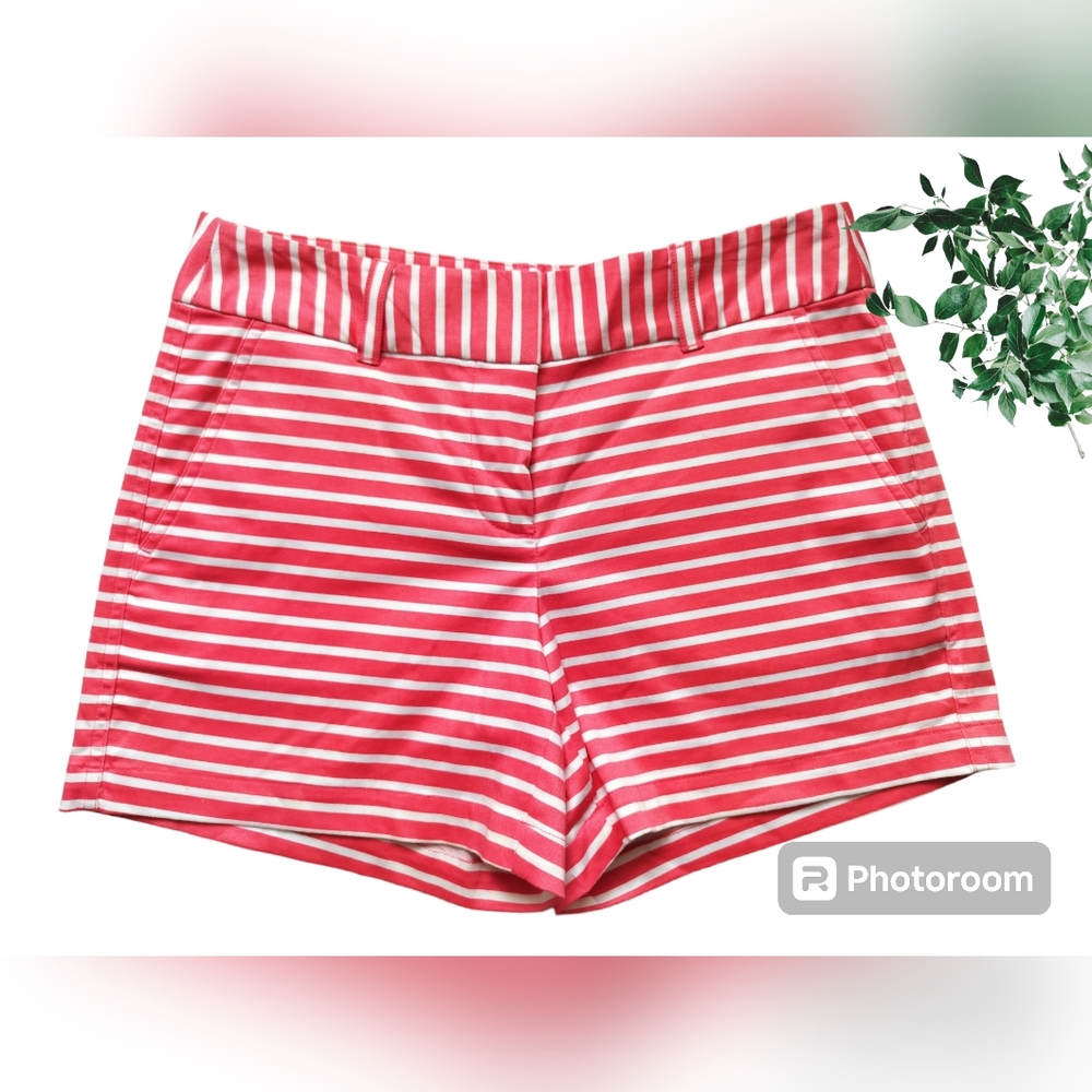 Vineyard Vines Women's Coral White Short Striped Size 2